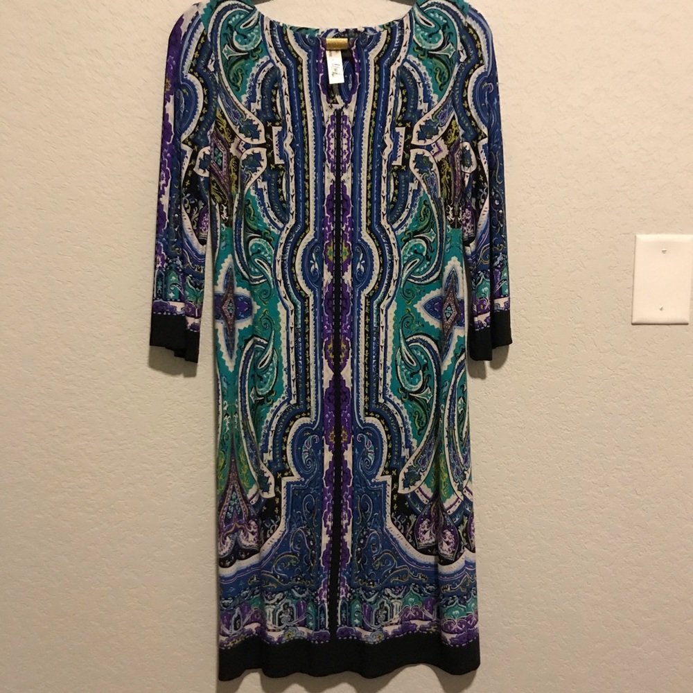 Like New Emma and Michelle shift dress